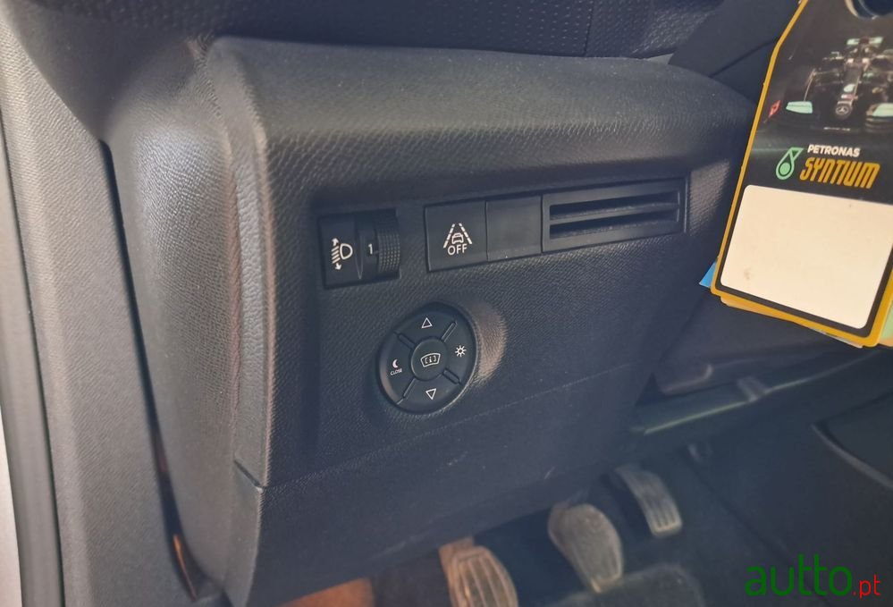 2021' Citroen C4 1.2 Puretech Feel Pack photo #4