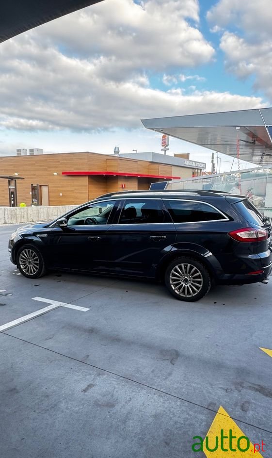 2010' Ford Mondeo Sw photo #5