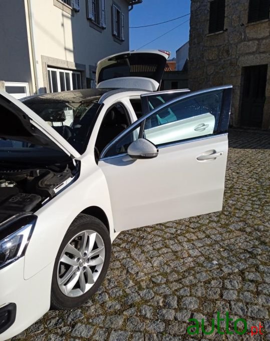 2016' Peugeot 508 Sw photo #3