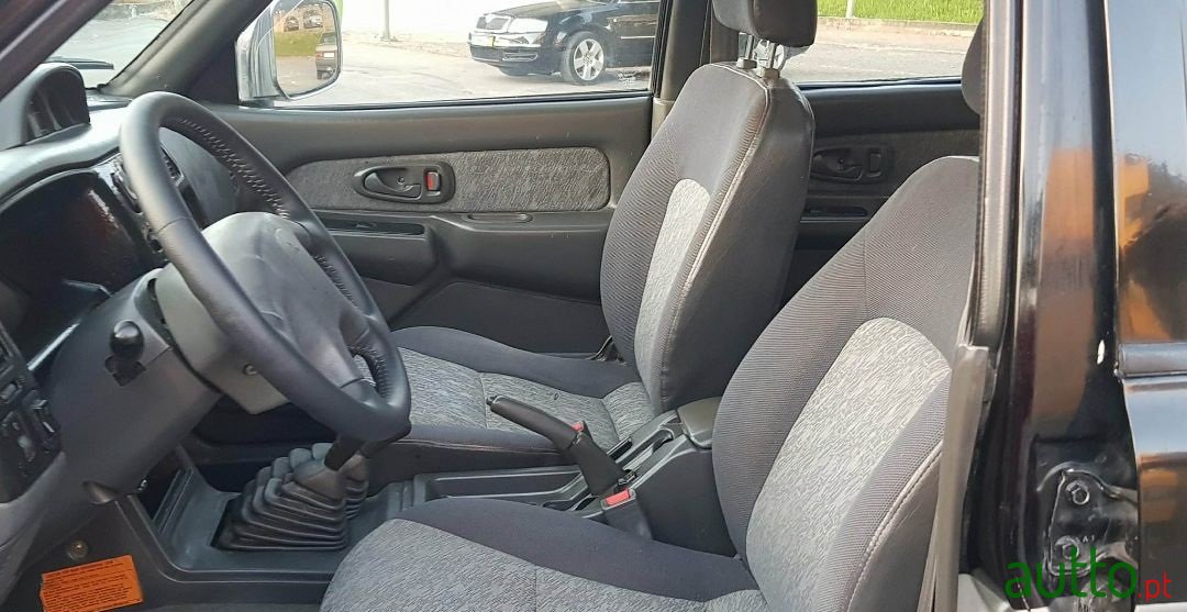 1998' Mitsubishi L 200 2.5 TD 4x4 photo #5