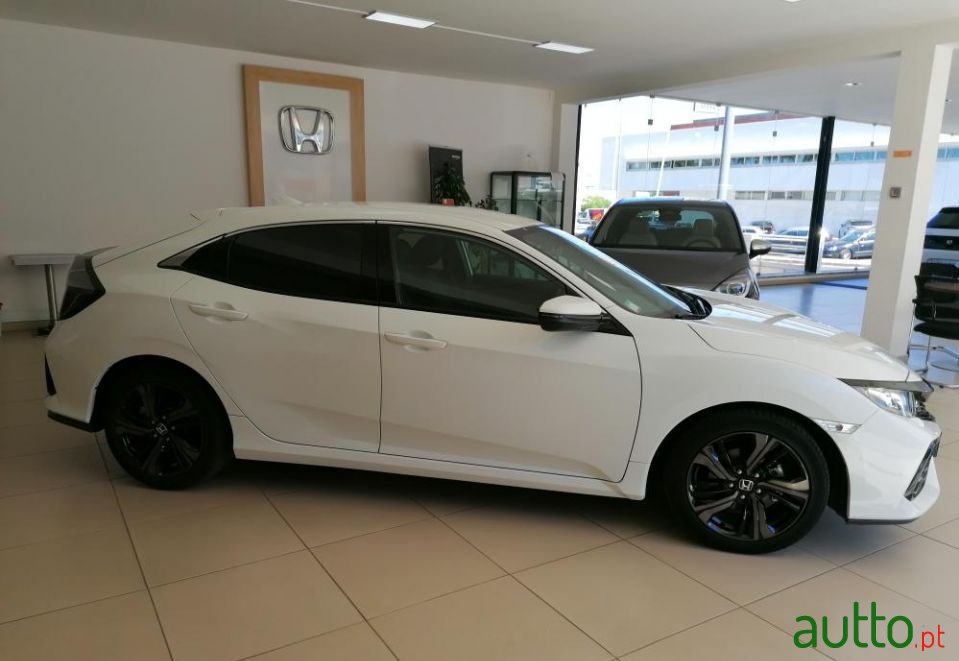 2019' Honda Civic photo #2