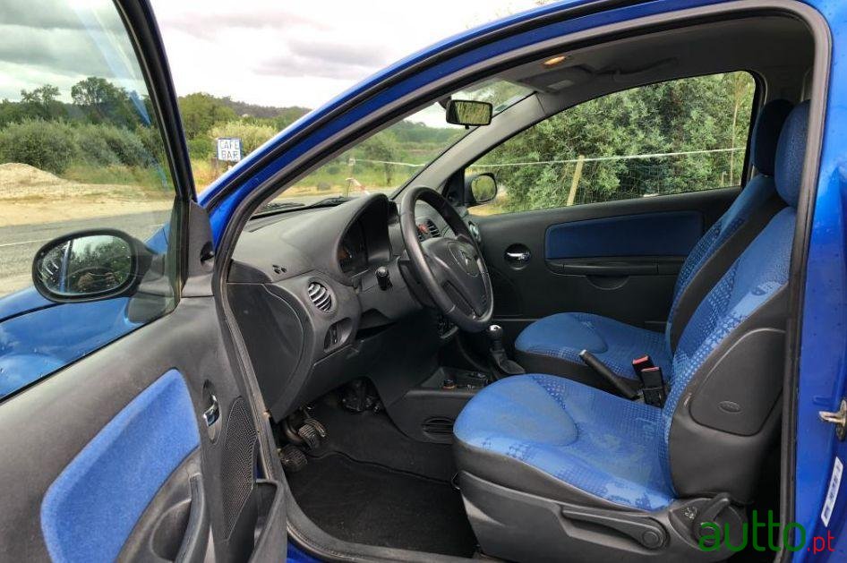2005' Citroen C2 photo #4