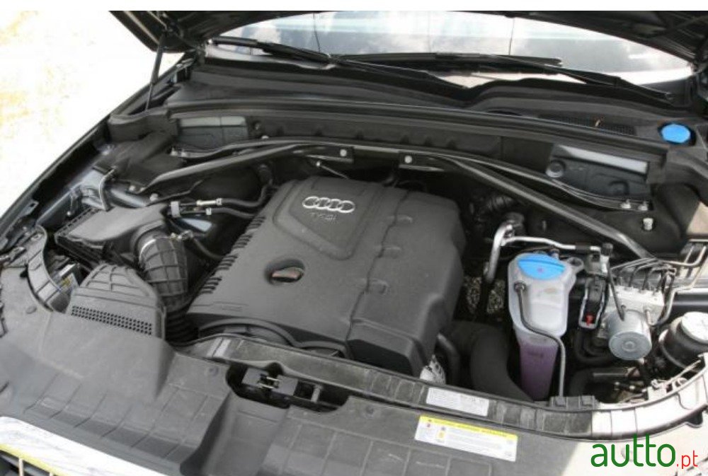 2011' Audi Q5 None photo #6