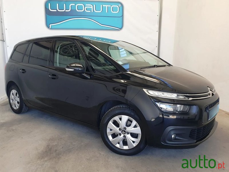 2021' Citroen C4 SpaceTourer photo #4