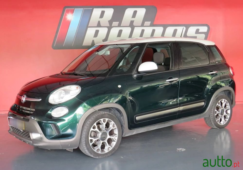 2014' Fiat 500L photo #1