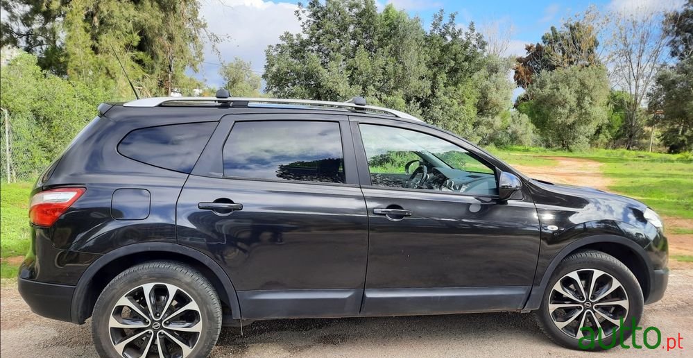 2011' Nissan Qashqai photo #4