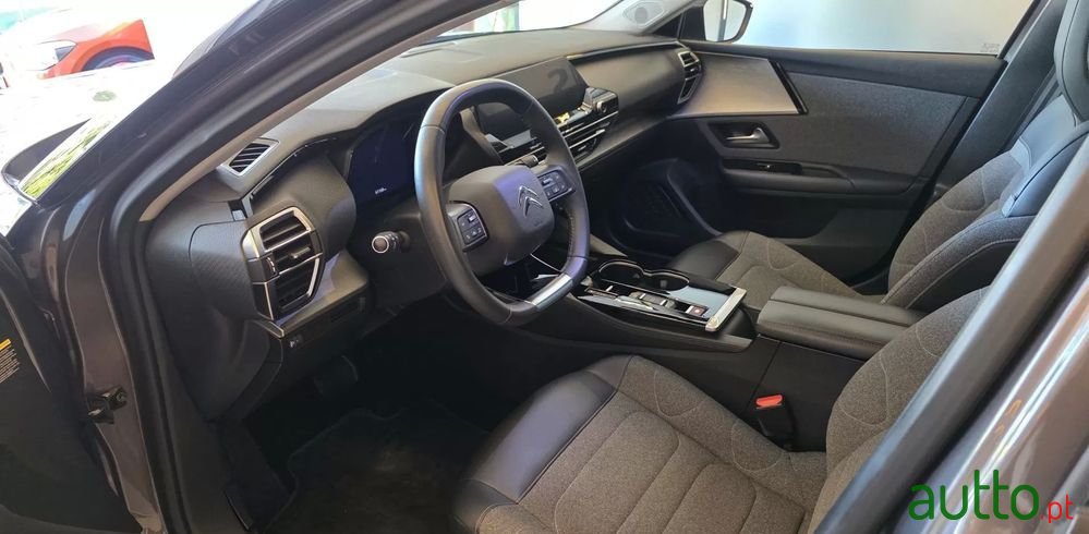 2023' Citroen C5 X photo #5