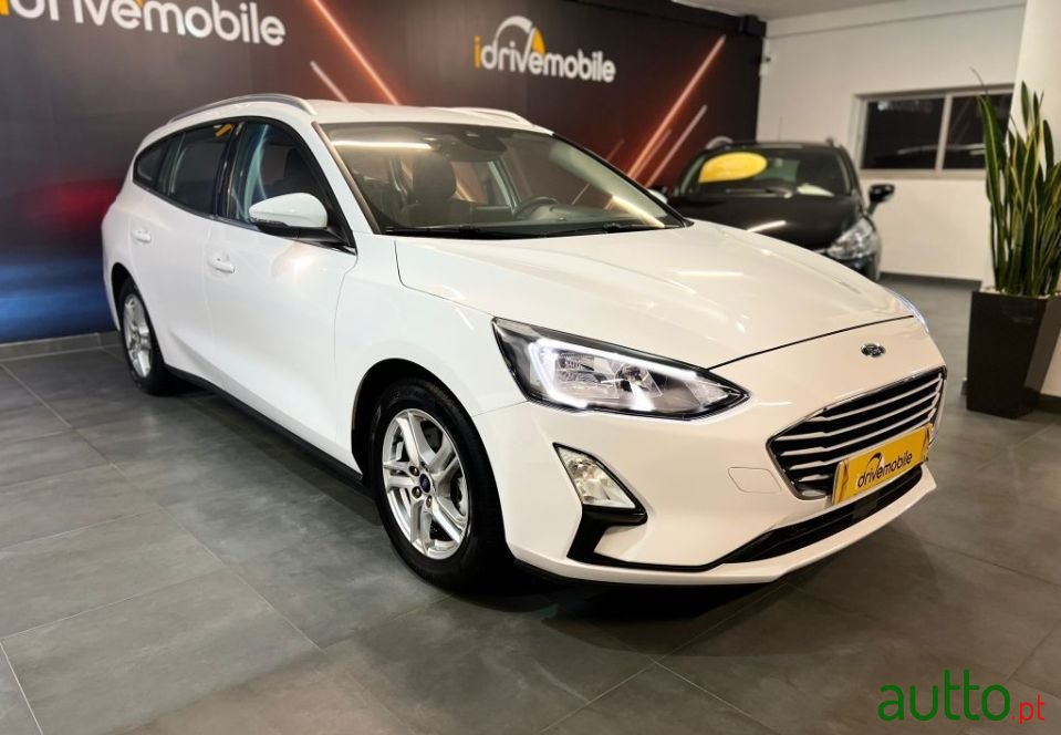 2020' Ford Focus Sw photo #1