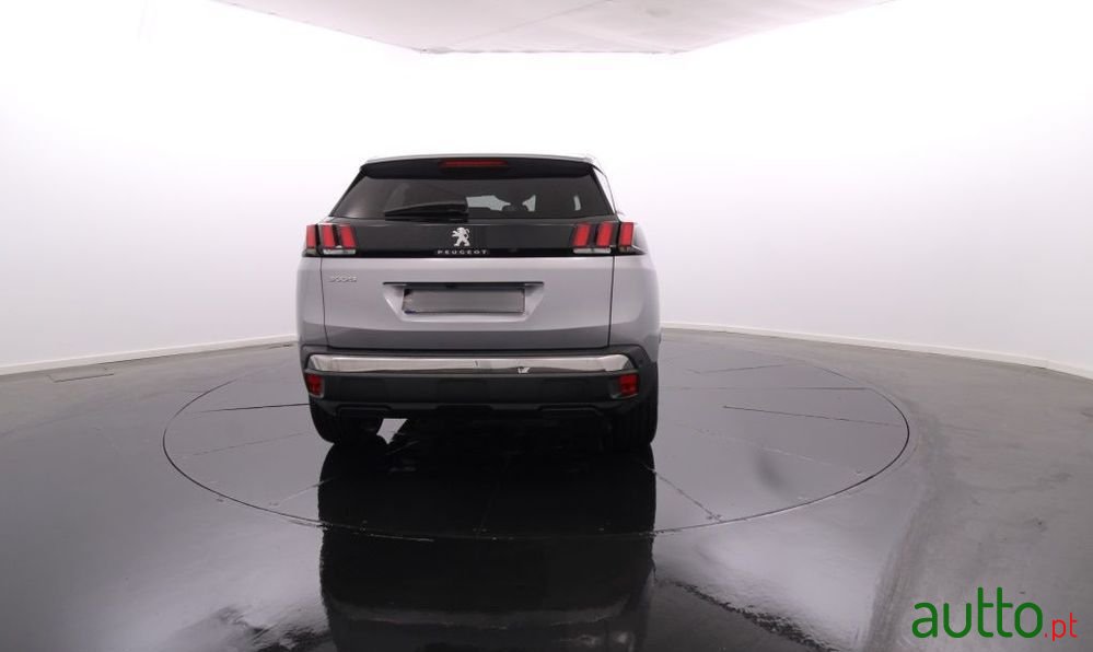 2023' Peugeot 3008 photo #6