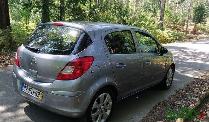 2008' Opel Corsa D 1.2 16V photo #2