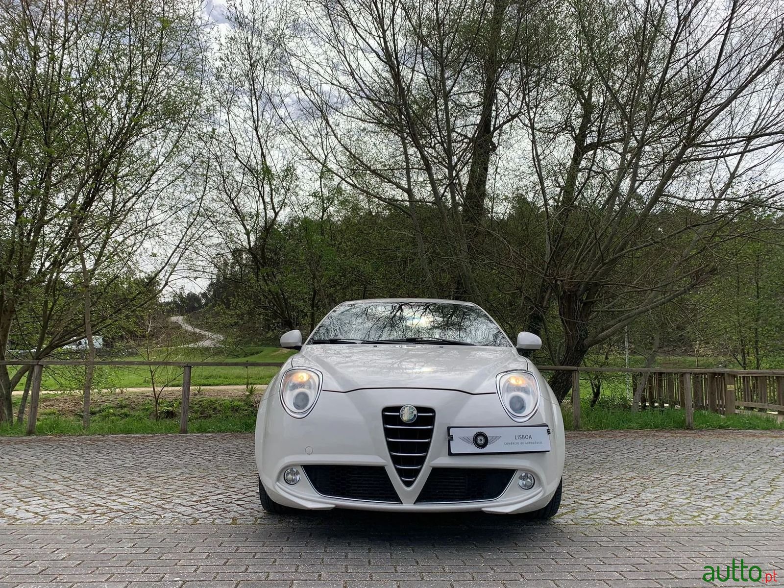 2010' Alfa Romeo MiTo photo #3