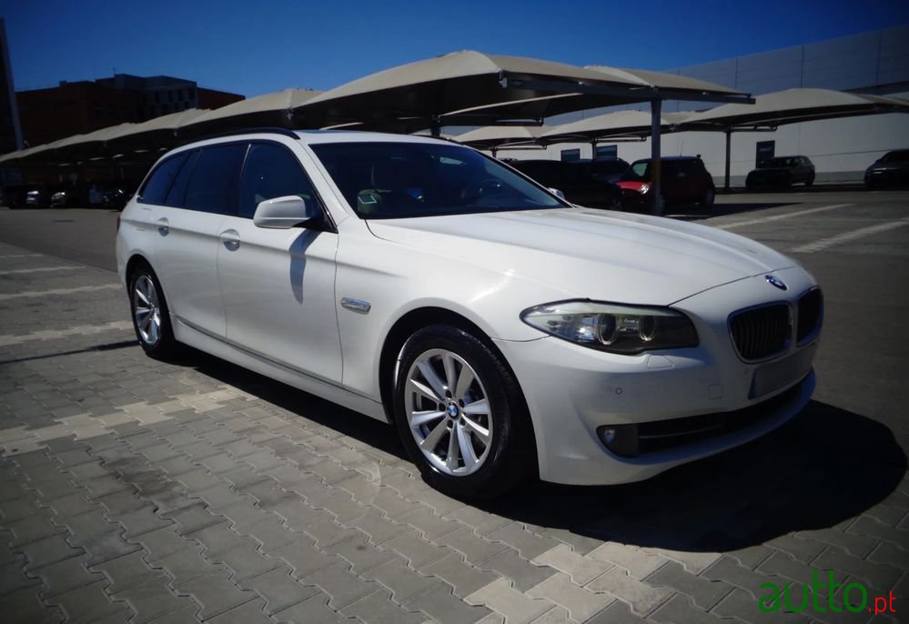 2011' BMW Série 5 photo #5