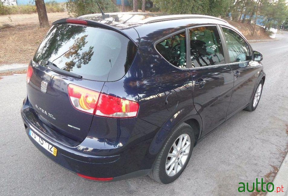 2010' SEAT Altea 1.6 Tdi Style photo #2