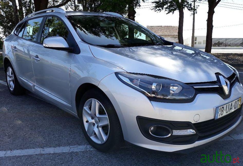 2015' Renault Megane photo #4