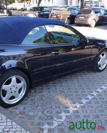 2002' Mercedes-Benz Clk-230 photo #1