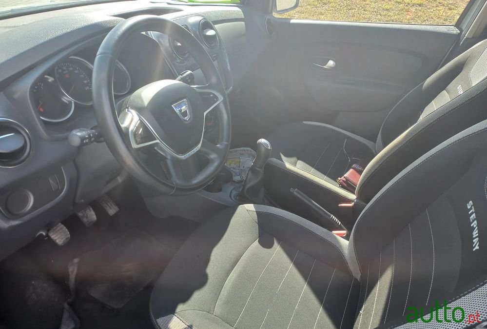 2018' Dacia Sandero photo #3