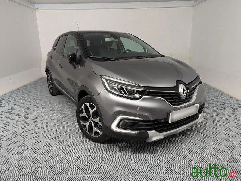 2018' Renault Captur 0.9 Tce Exclusive photo #2