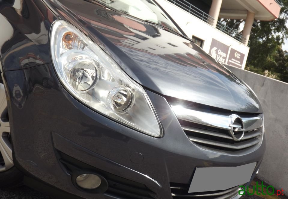 2008' Opel Corsa photo #1