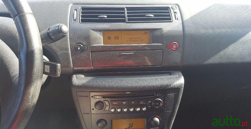 2008' Citroen C4 1.4 Vtr Pack photo #1