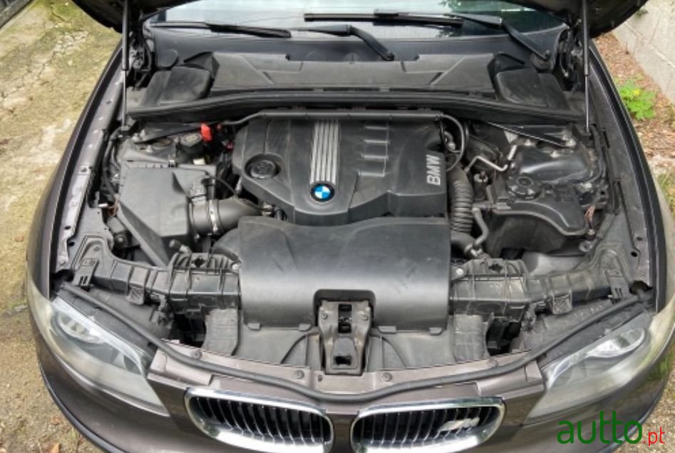 2007' BMW 118 photo #5