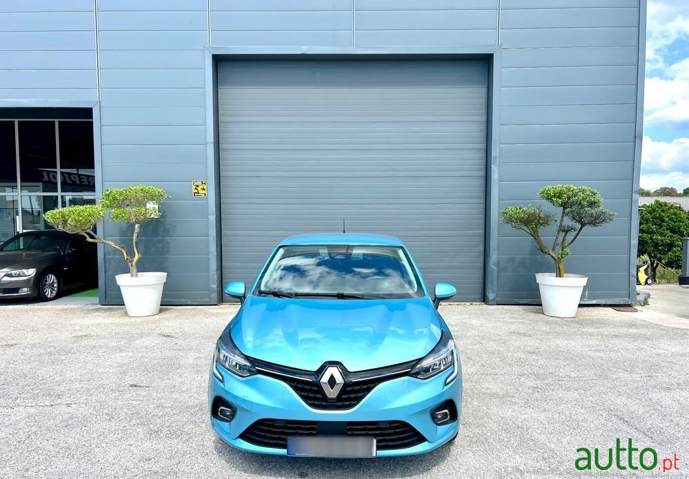 2020' Renault Clio photo #4