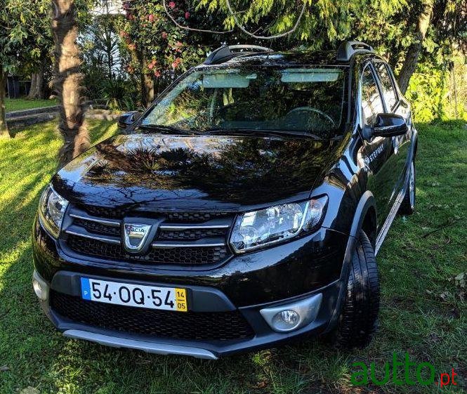 2014' Dacia Sandero Stepway photo #1