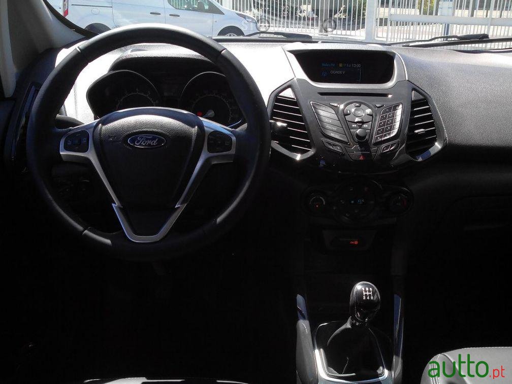 2016' Ford 1.0 ecoboost titanium photo #2