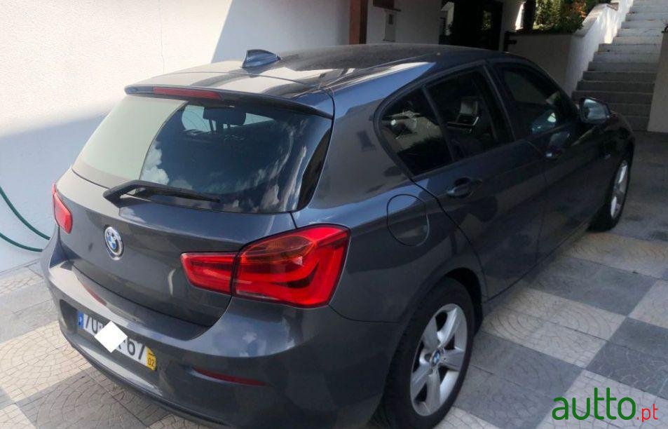 2016' BMW 116 Nacional photo #3