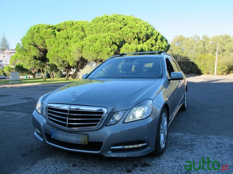 2012' Mercedes-Benz Classe E photo #2