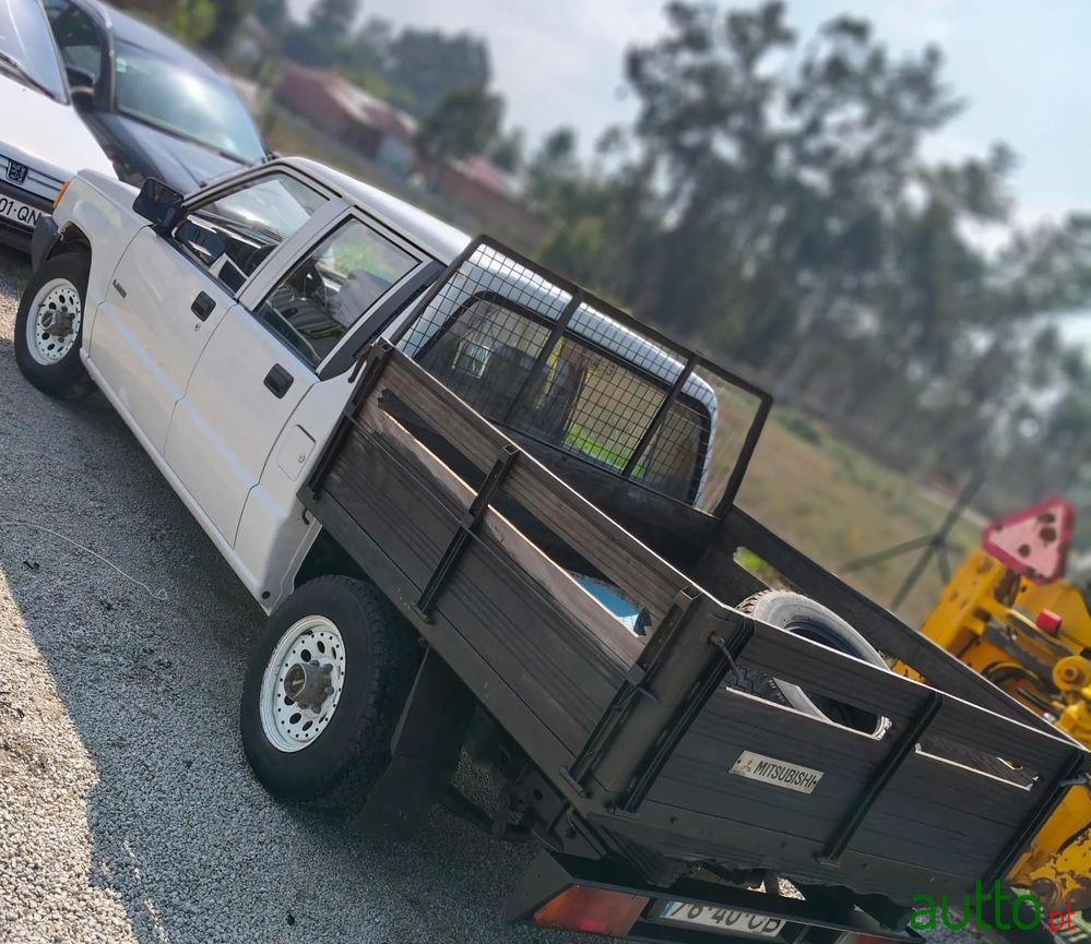 1993' Mitsubishi L200 2.5 D Cd photo #5