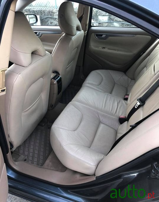 2007' Volvo S60 photo #6