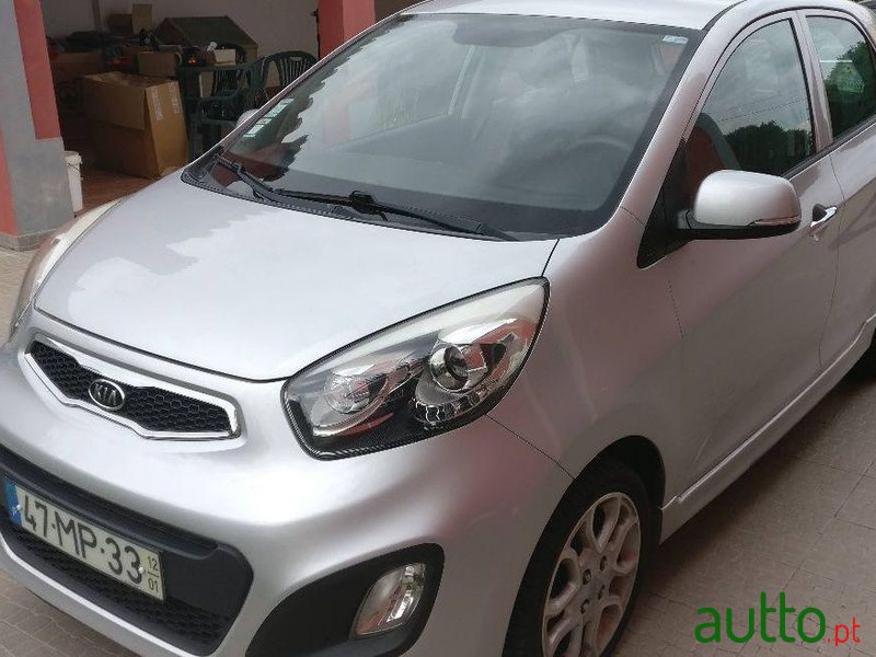 2012' Kia Picanto Lx photo #2