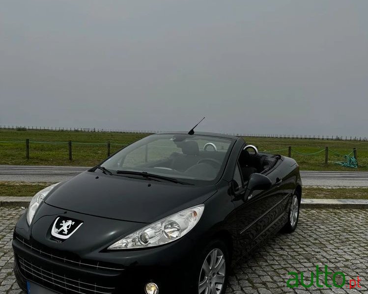 2010' Peugeot 207 1.6 photo #2