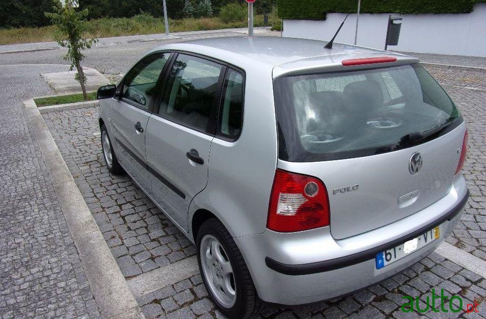 2003' Volkswagen Polo 1.2 photo #2