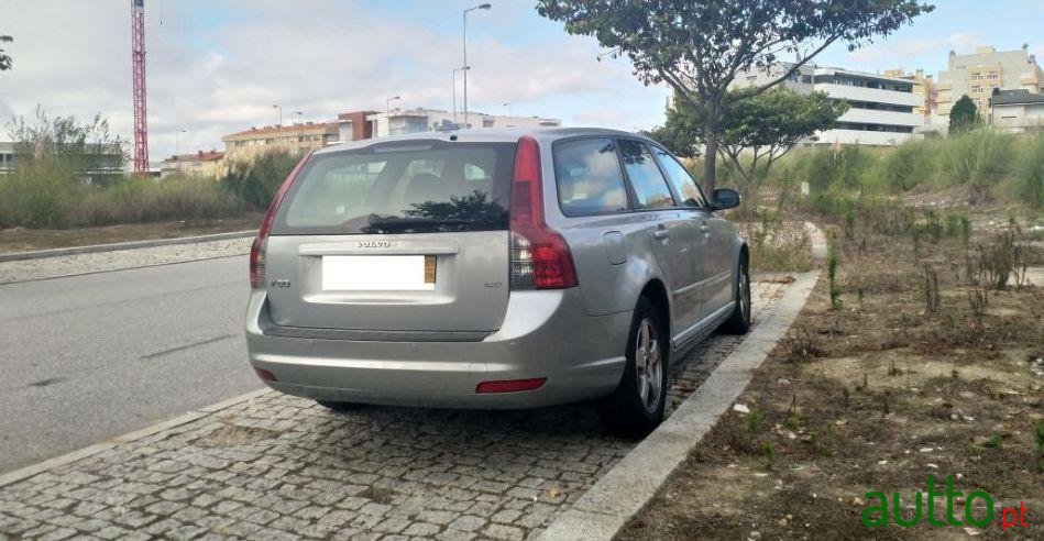 2007' Volvo V50 photo #2