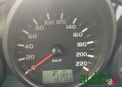 2005' Mitsubishi Colt photo #3