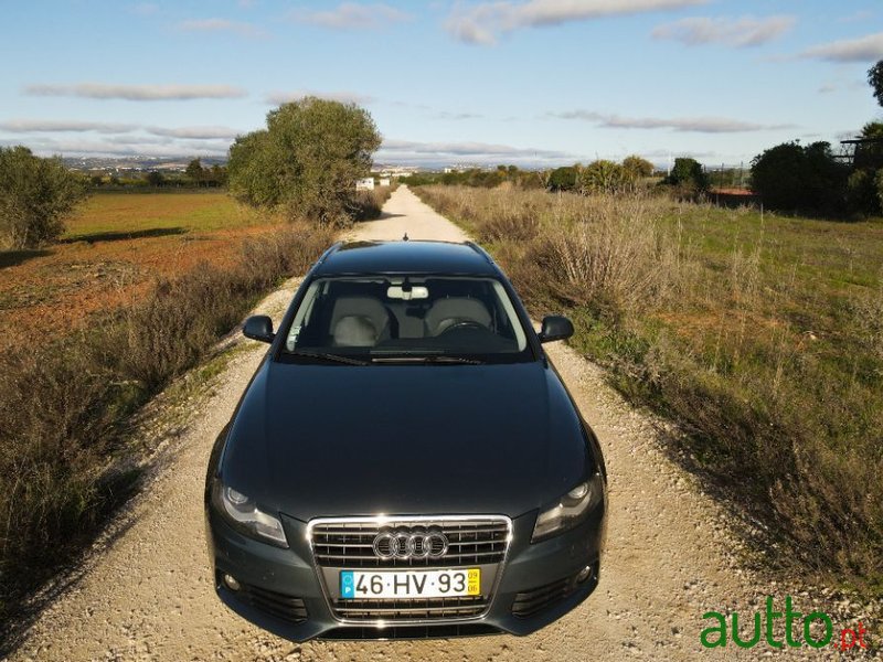 2009' Audi A4 Avant photo #6