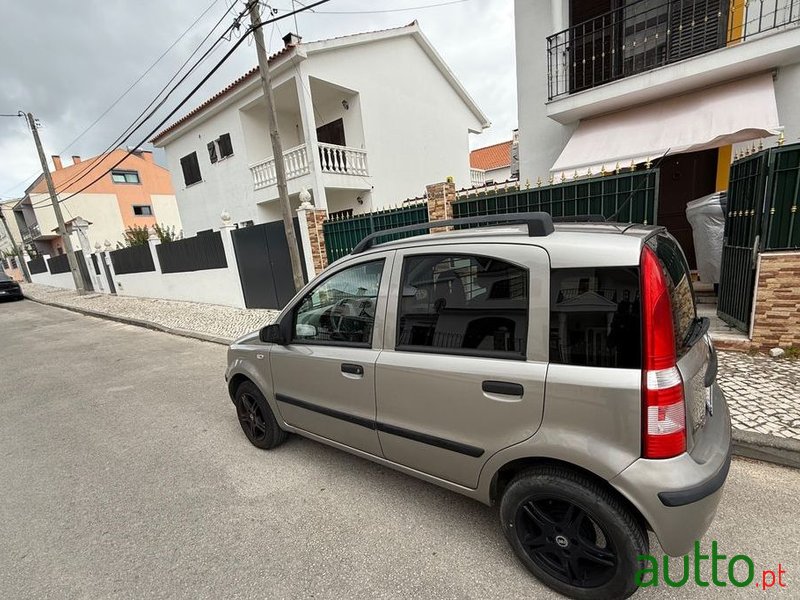 2005' Fiat Panda photo #3