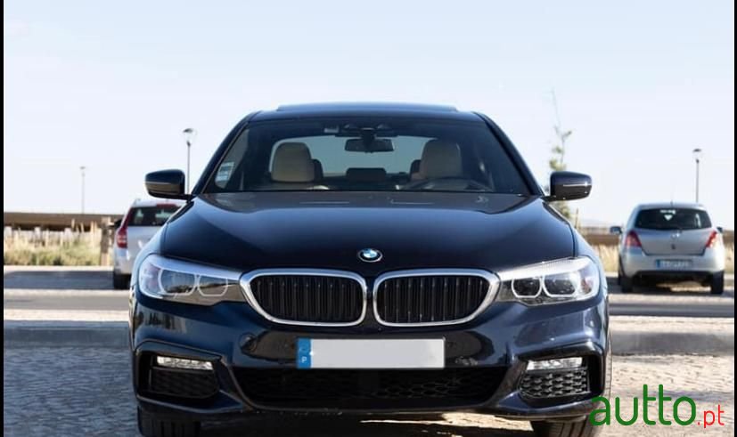 2017' BMW 530 photo #2