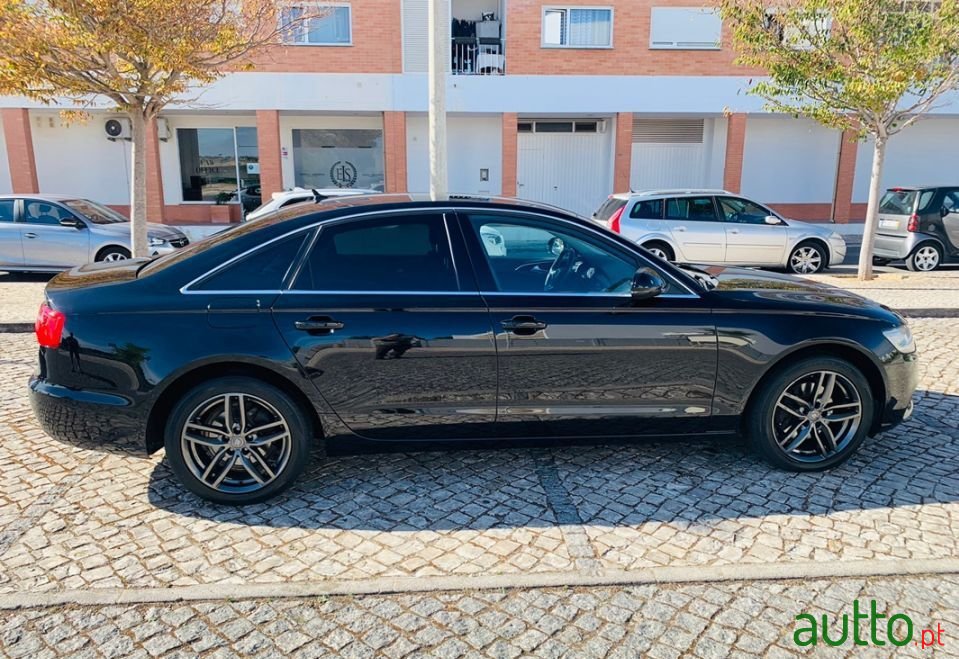 2011' Audi A6 photo #2