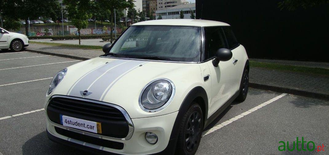 2015' MINI One photo #3