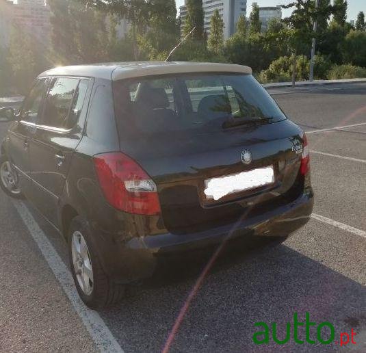 2008' Skoda Fabia Ver-1-2-Ambiente photo #2