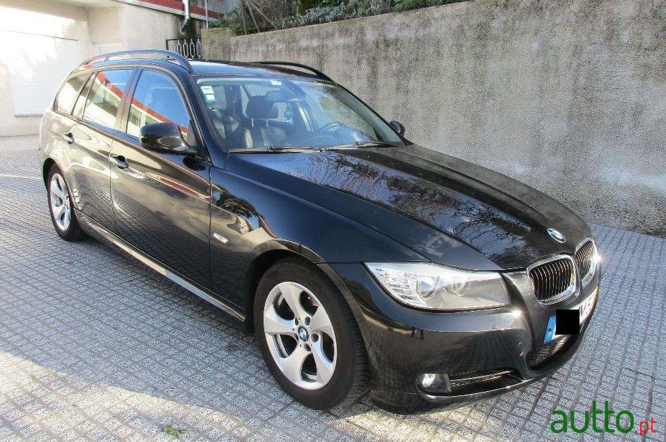 2011' BMW 320 D Touring Gps photo #1