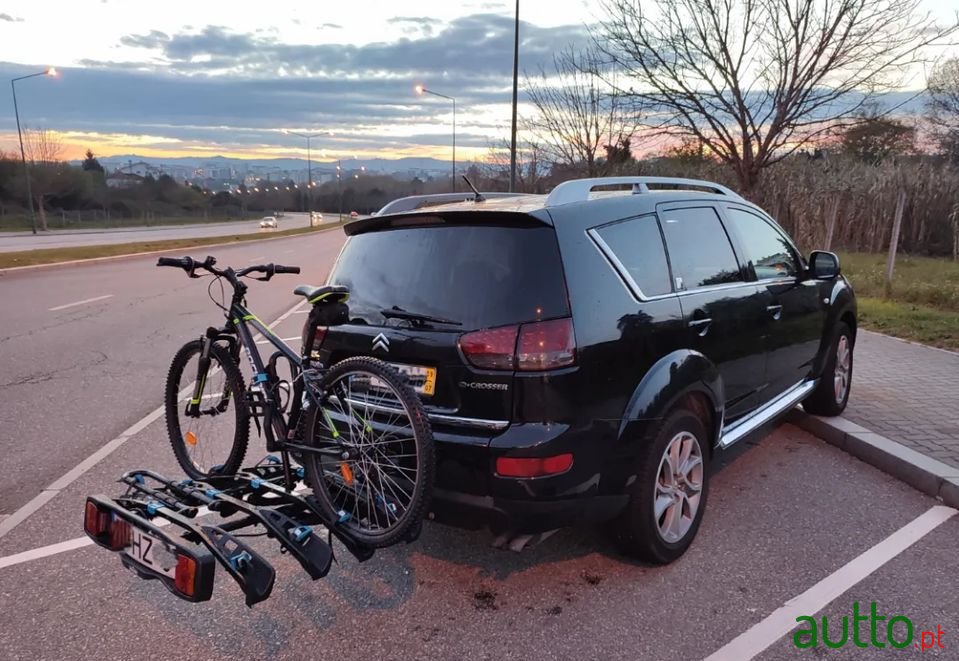 2009' Citroen C-Crosser photo #1