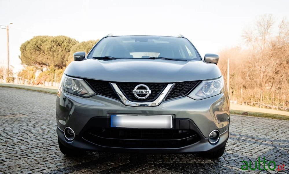 2015' Nissan Qashqai photo #2
