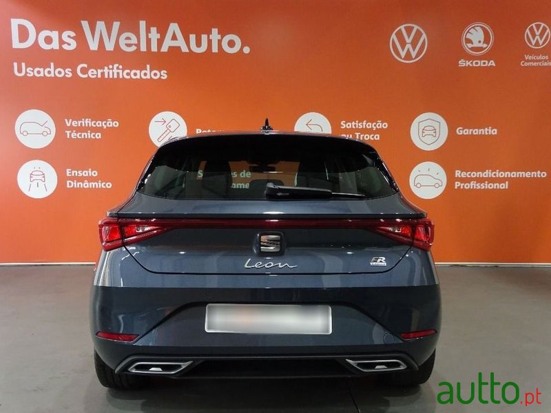 2021' SEAT Leon 1.4 E-Hybrid Fr Dsg photo #4