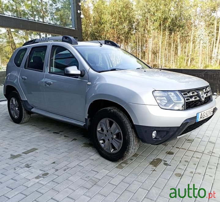 2014' Dacia Duster photo #5