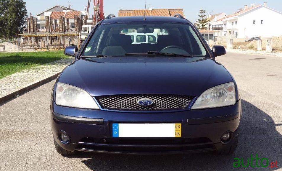 2003' Ford Mondeo Sw photo #2