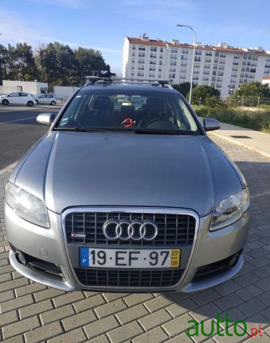 2007' Audi A4 Avant photo #3