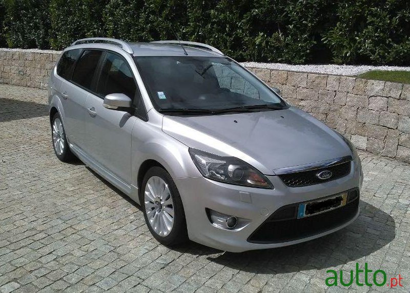 2009' Ford Focus Sw Titanium X photo #2